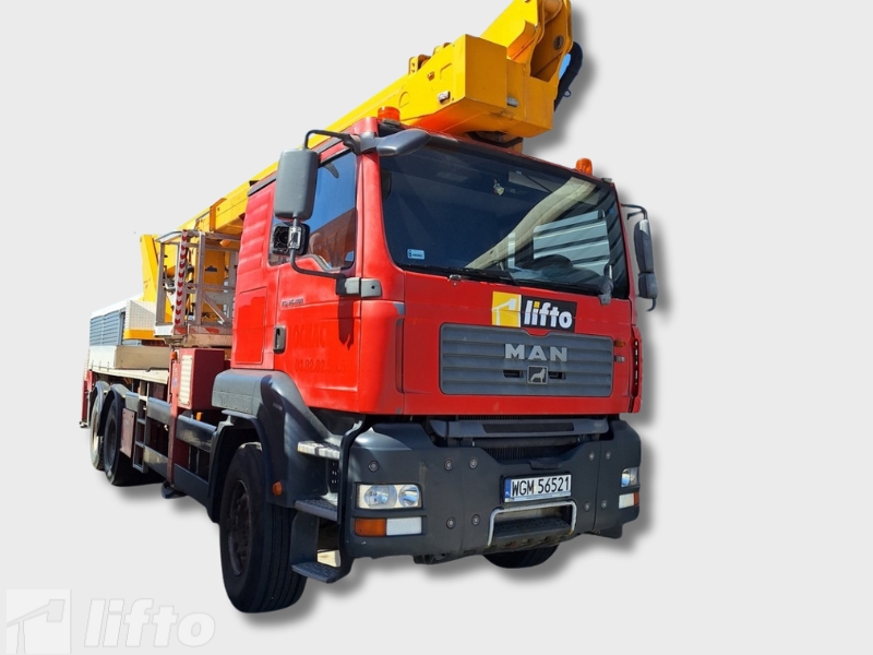 Podnośnik koszowy Wumag WT 450 6x4